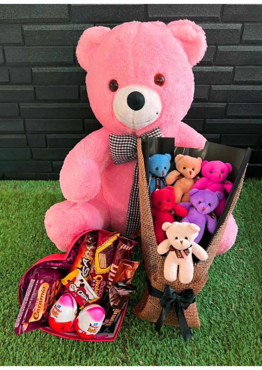 55 cm Pembe Ayıcık, Çikolata Dolu Kalp Kutu ve Ayıcık Buketi